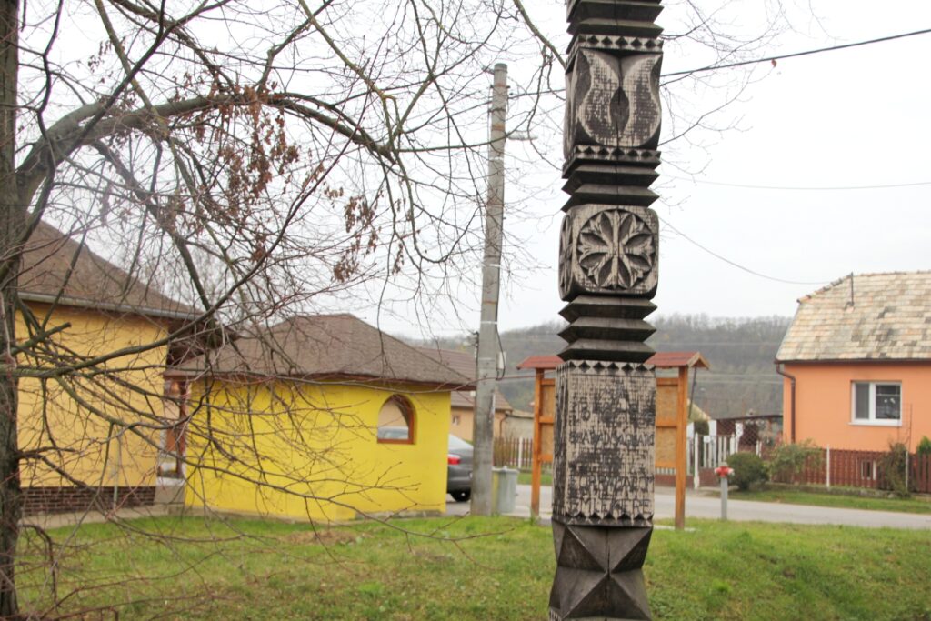 csalar-48as-kopjafa-2