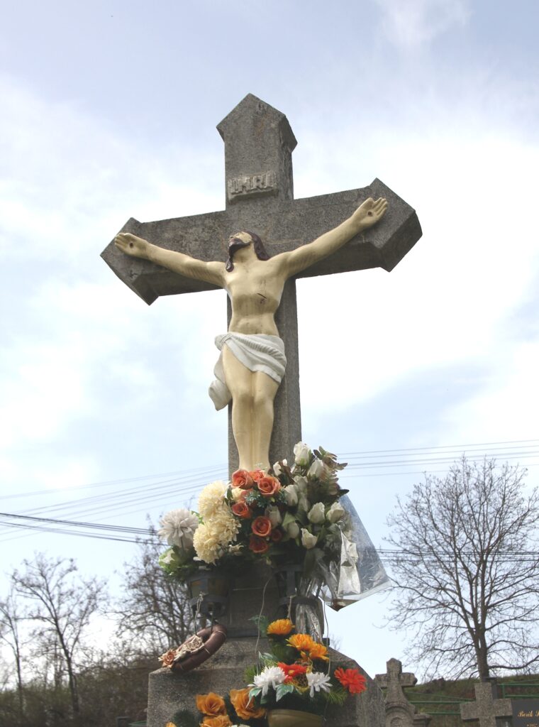 felsozello-temetokereszt-2