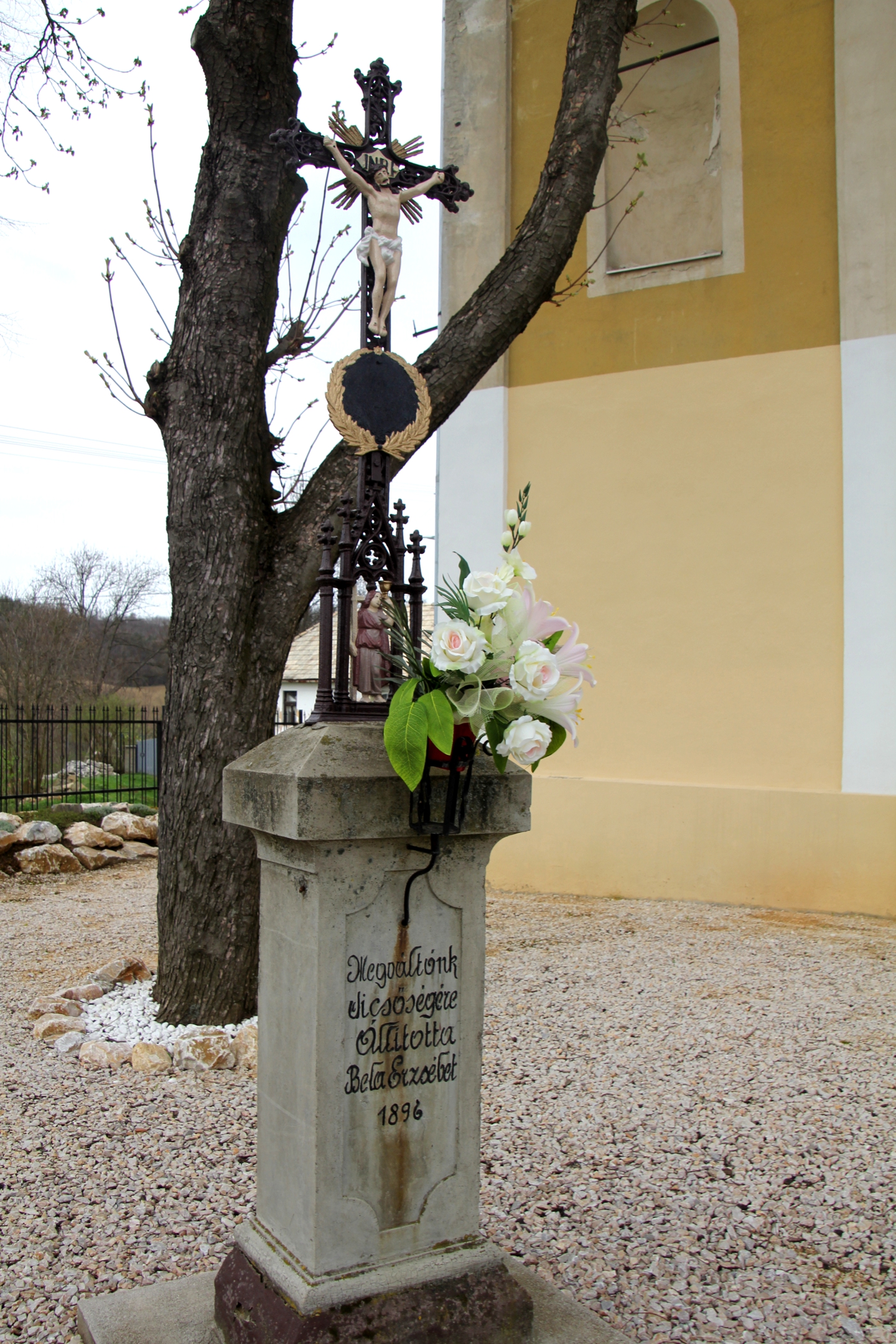 felsozello-bela-kereszt-1