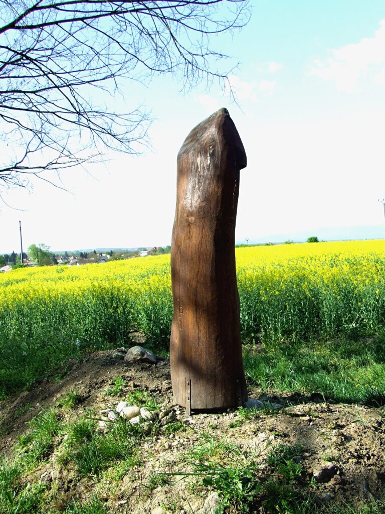 nagycsalomja-emlekoszlop-2