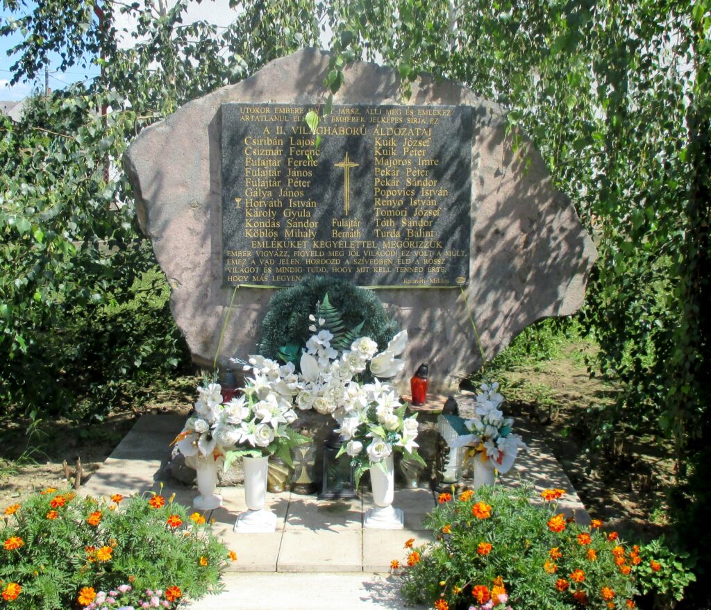 doboruszka-2-vilaghaborus-emlekmu-2