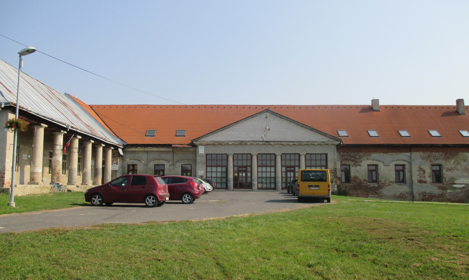 deregnyo-lonyai-kastely-emlektabla (2)