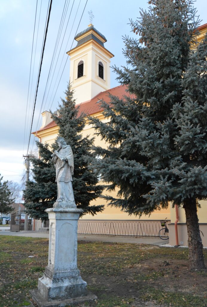 nagymacsed-nepomuki-szent-janos-szobra (2)