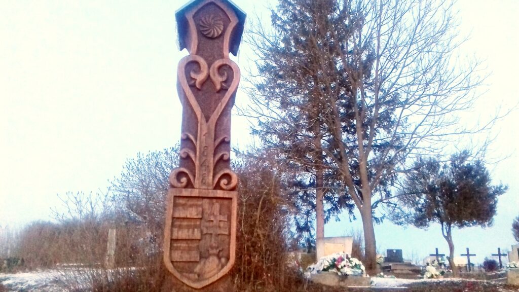 uzapanyit-szentmiklossy (5)