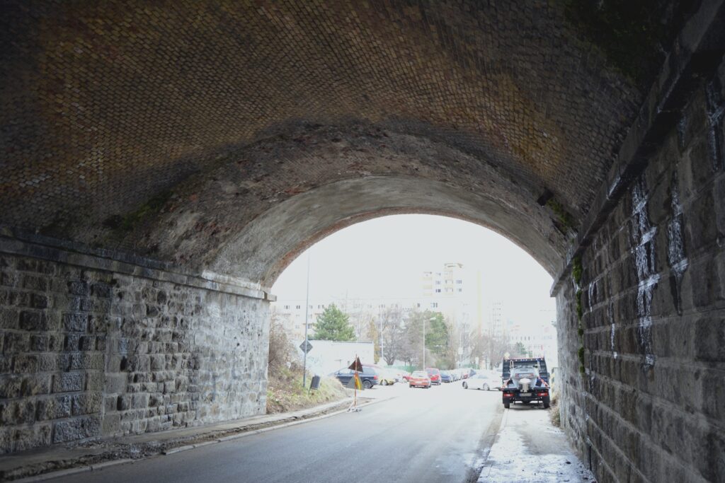 pozsony-vasuti-feluljaro (14)