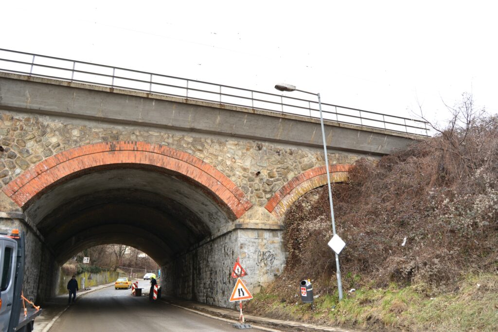 pozsony-vasuti-feluljaro (4)