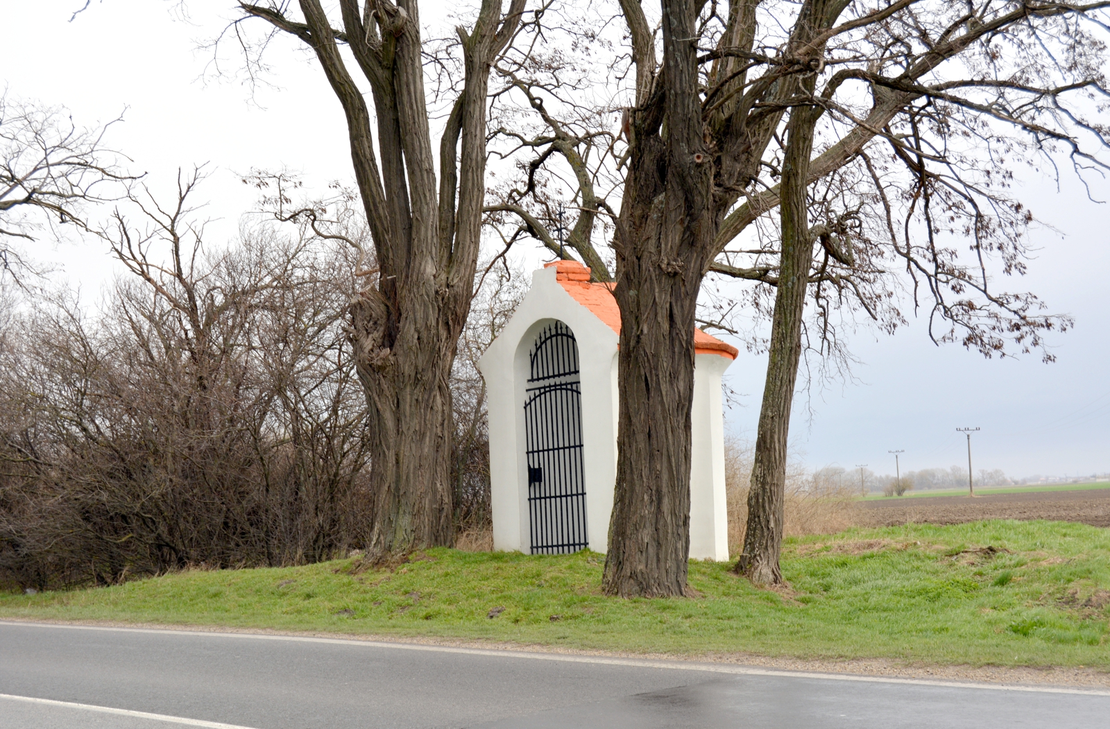 nagyfodemes-szentharomsag-kapolna (2)