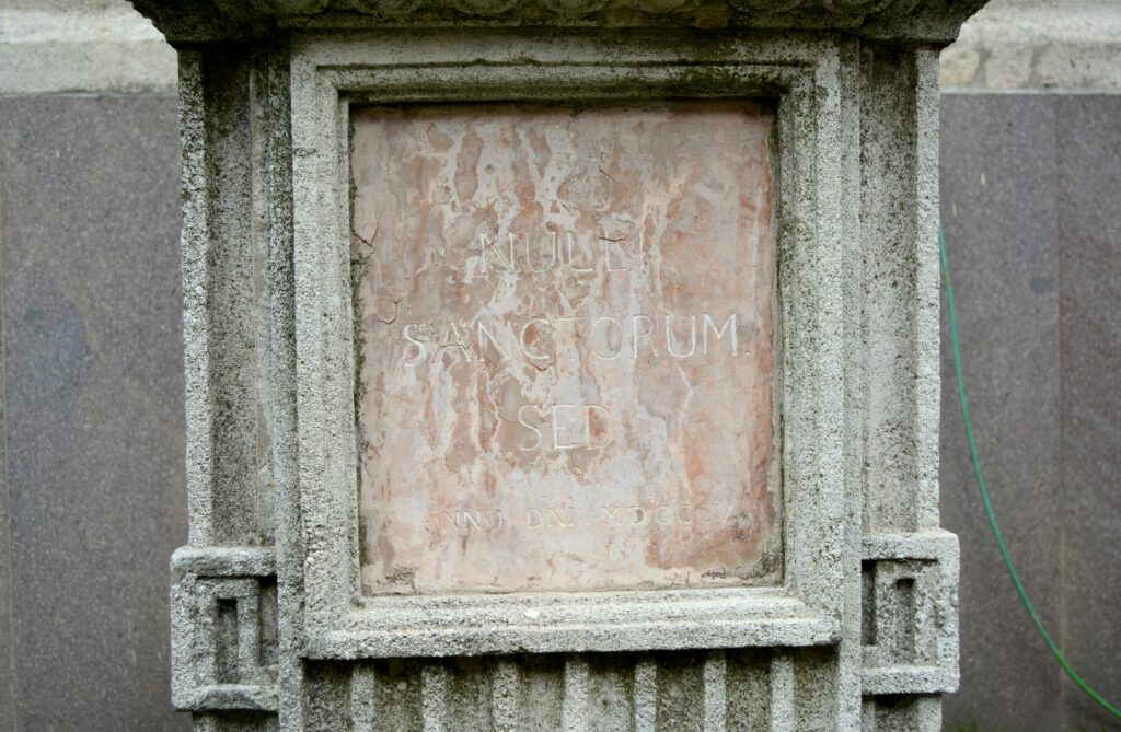 nagyszombat-szent-adalbert-szobor (7)