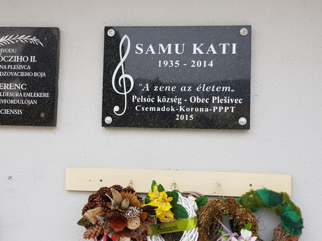 pelsoc-samu-kati-emlektabla-a (4)
