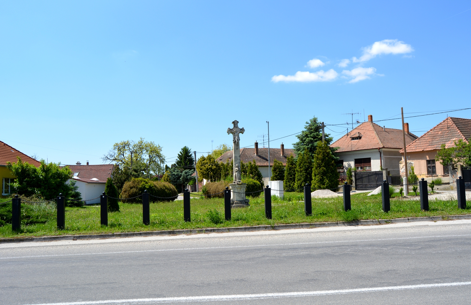 nagyfodemes-szvoreny-kereszt (1)