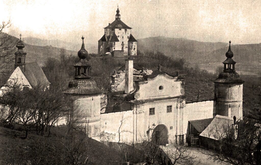 selmecbanya-szelaknai-kapu (12)