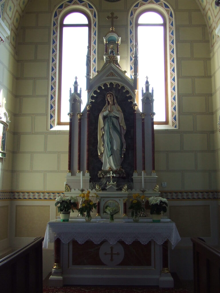 nagycsalomja-magyarok-nagyasszonya-templom-13