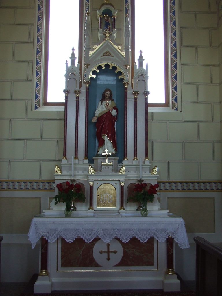 nagycsalomja-magyarok-nagyasszonya-templom-11