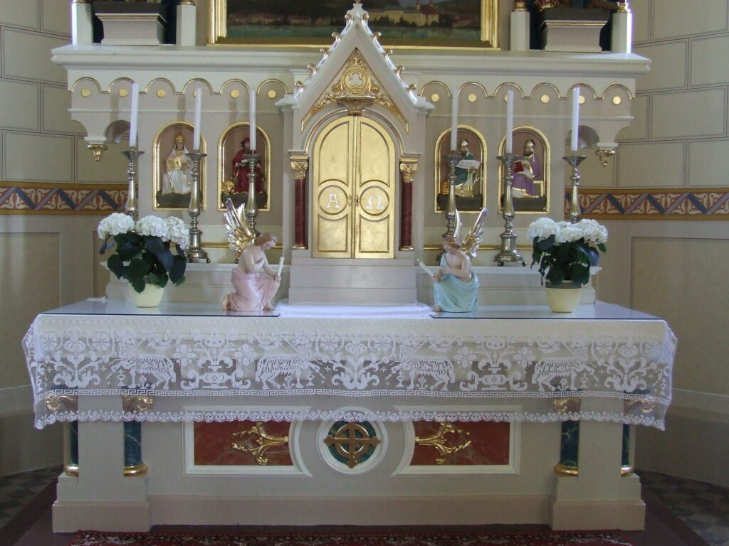 nagycsalomja-magyarok-nagyasszonya-templom-07