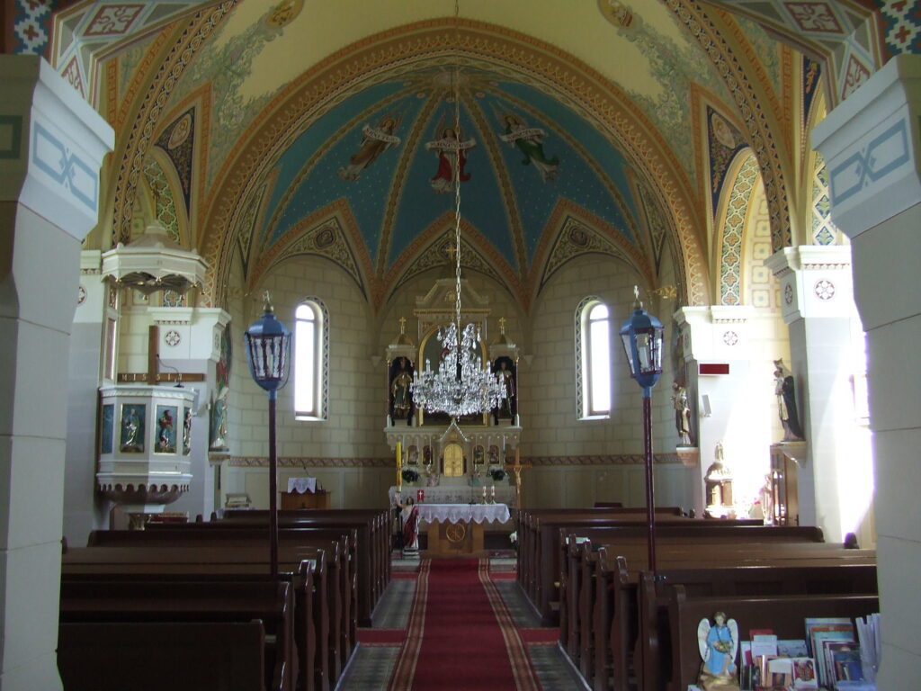 nagycsalomja-magyarok-nagyasszonya-templom-01