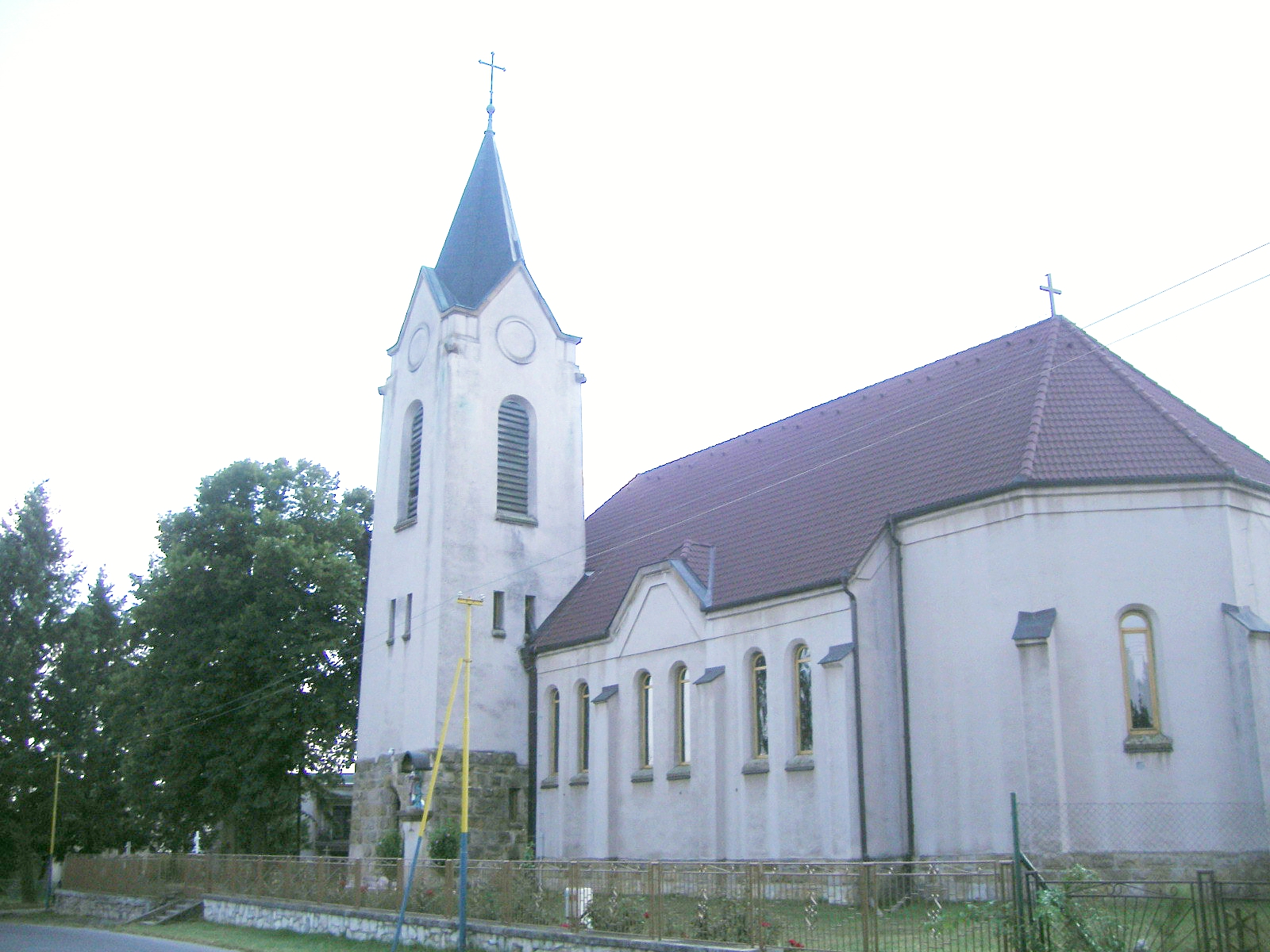 nagycsalomja-magyarok-nagyasszonya-templom-17