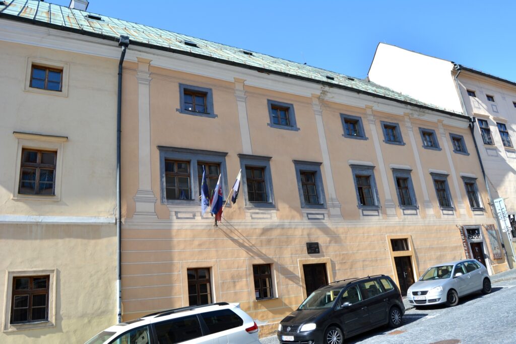 selmecbanya-kamara-haz (4)