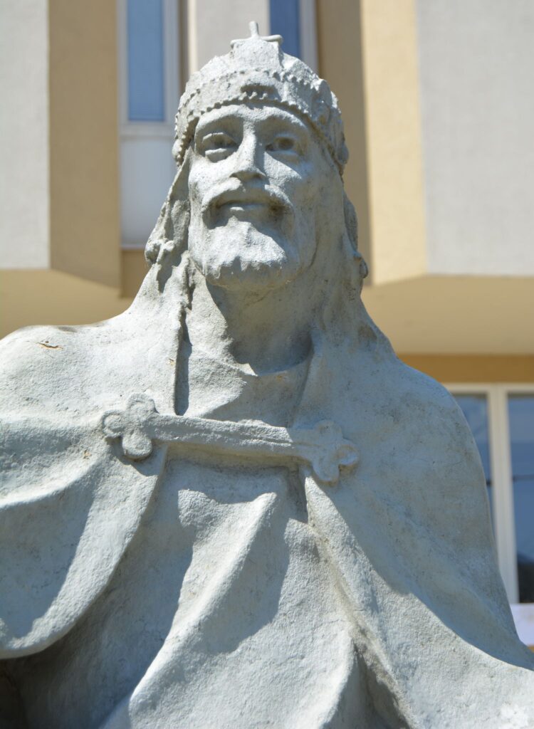 somorja-istvan-kiraly-szobor (10)