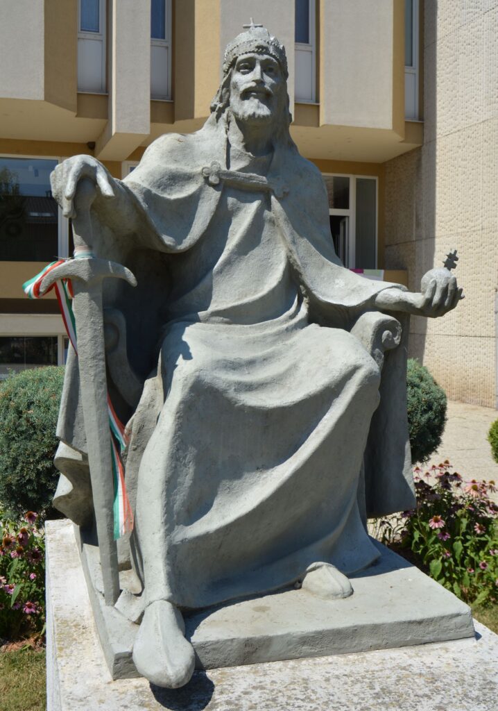 somorja-istvan-kiraly-szobor (4)