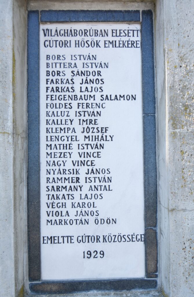 gutor-hosi-emlekmu (13)