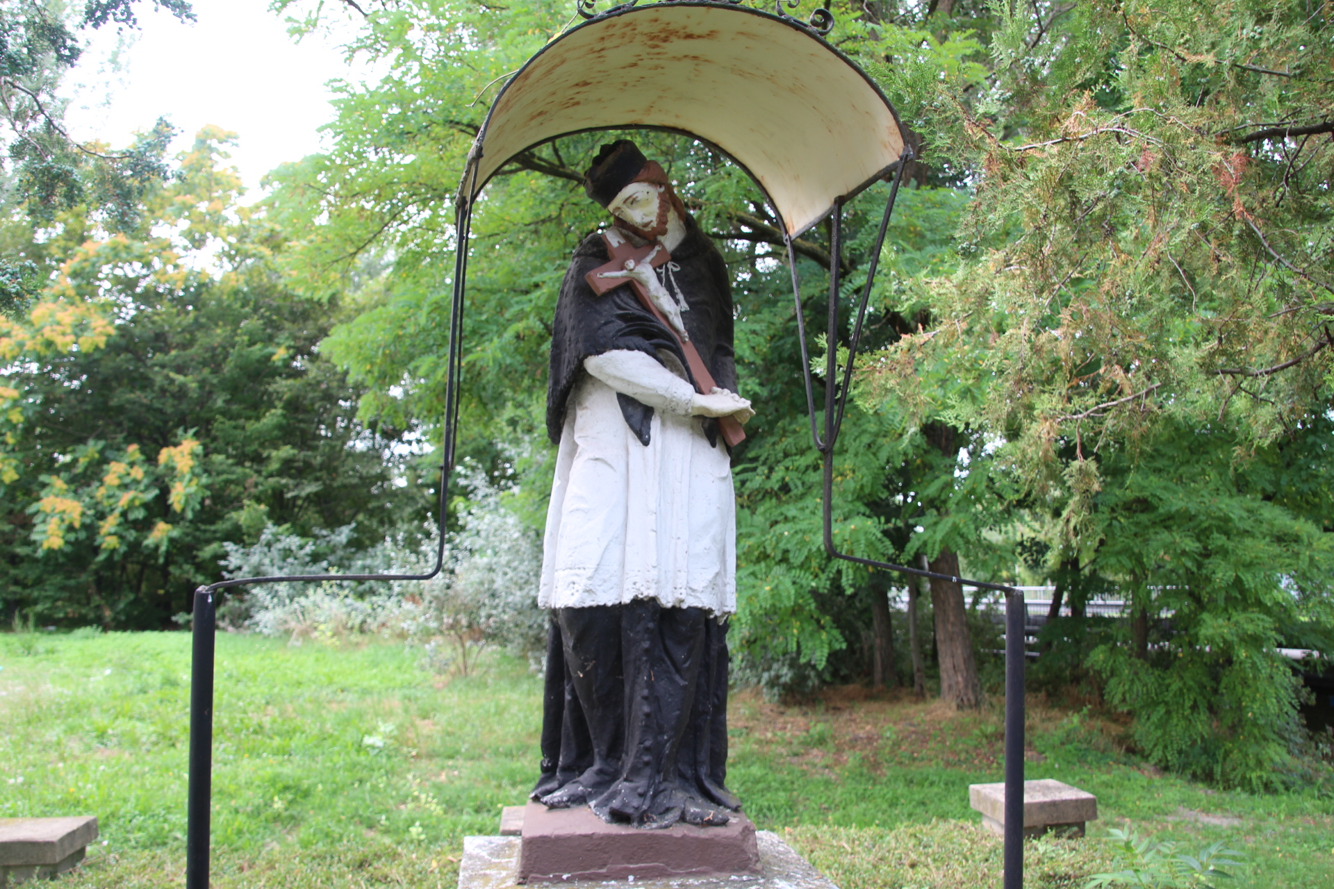 vezekeny-nepomuki-szent-janos-szobor (2)