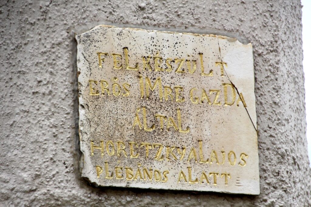 tallos-szentharomsag-szobor (9)