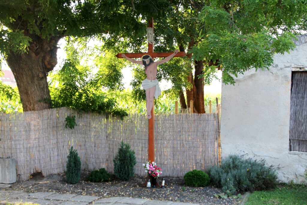 fuss-utmenti-pleh-kereszt (2)