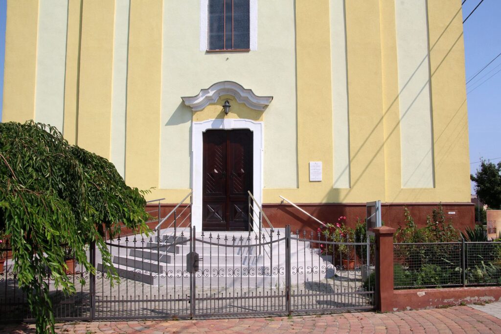 felsoszeli-katolikus-templom (3)