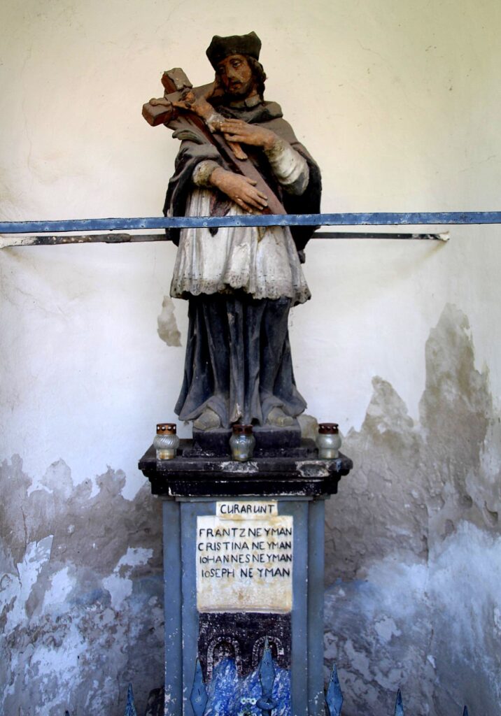 feketenyek-nepomuki-szt-janos-szobor (2)