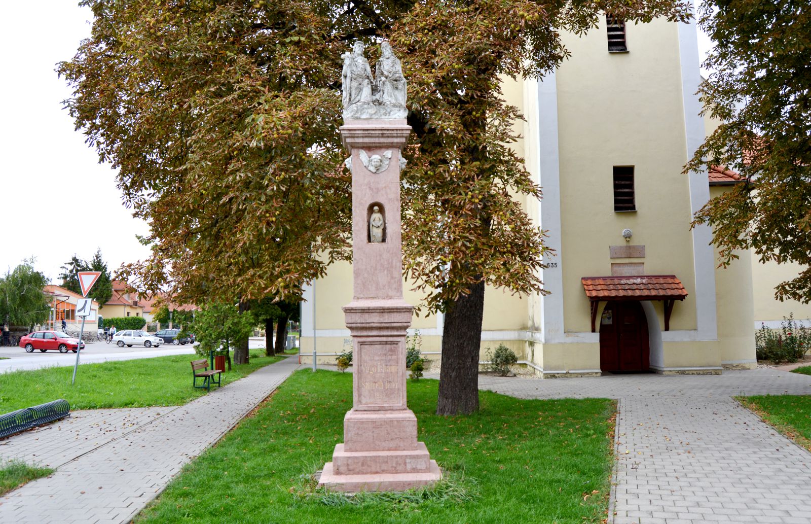 zsigard-szentharomsag-szobor (2)