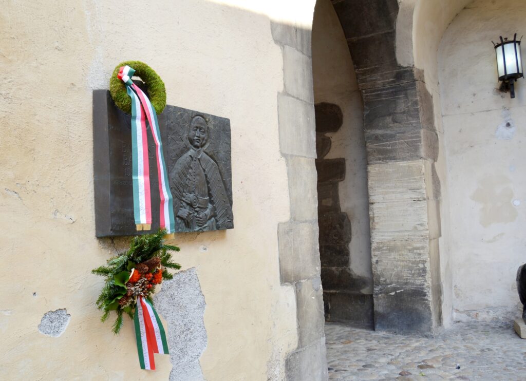 zolyom-balassi-balint-emlektablaja (3)