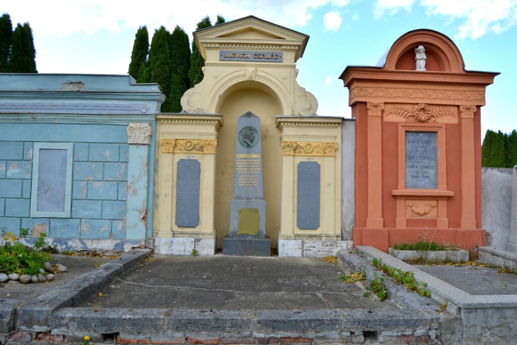 szepesbela-ludvigh-janos-sirja (2)