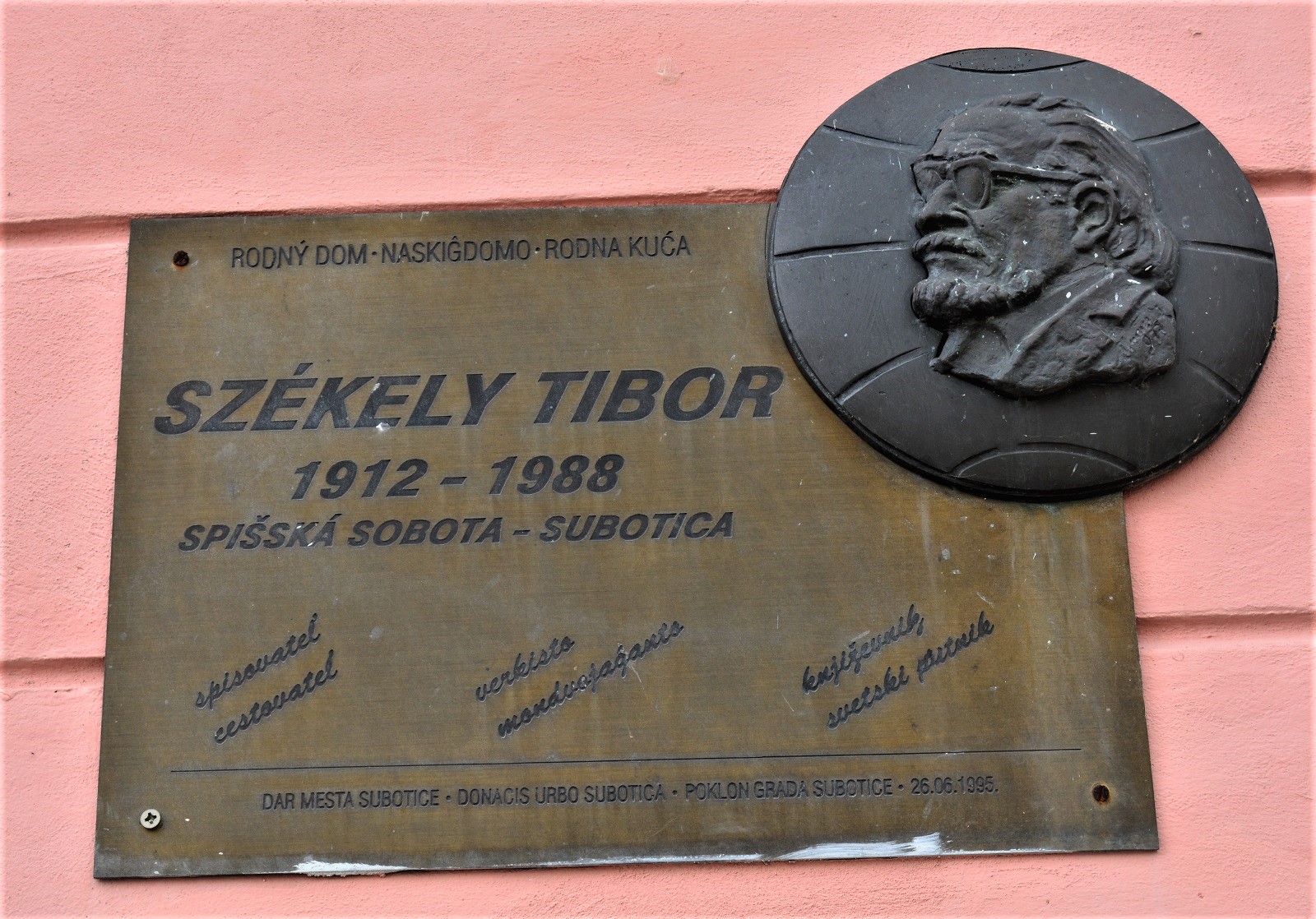 szepesszombat-szekely-tibor-emlektablaja (1)