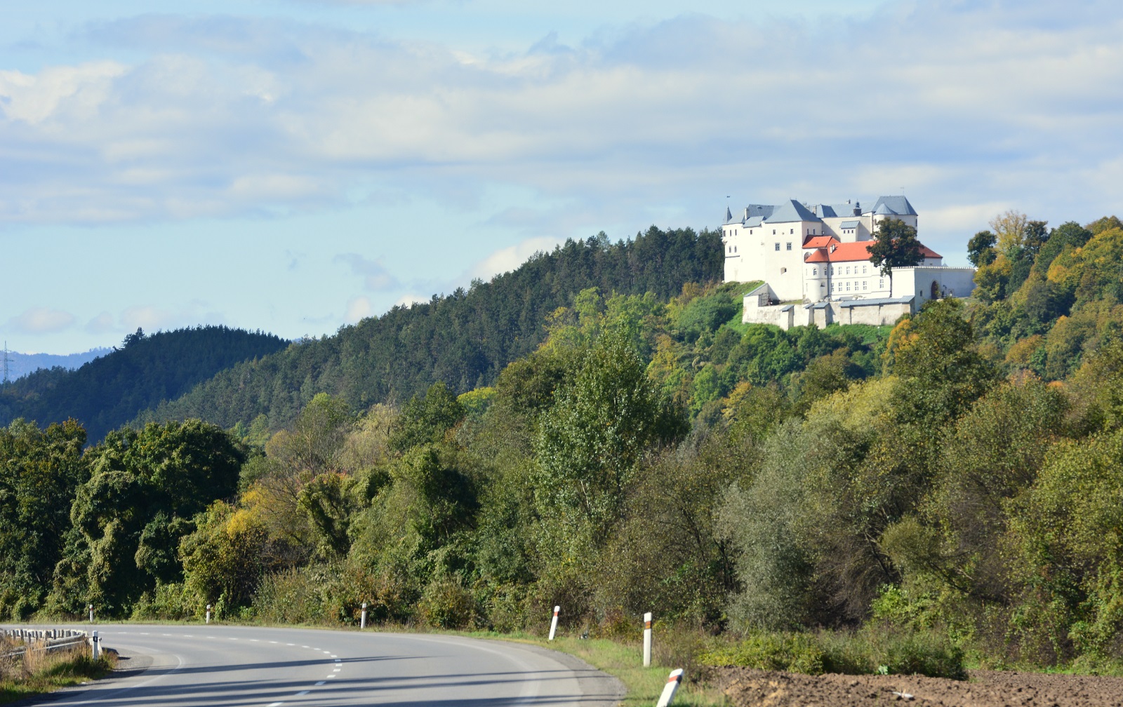 zolyomlipcse-var (1)