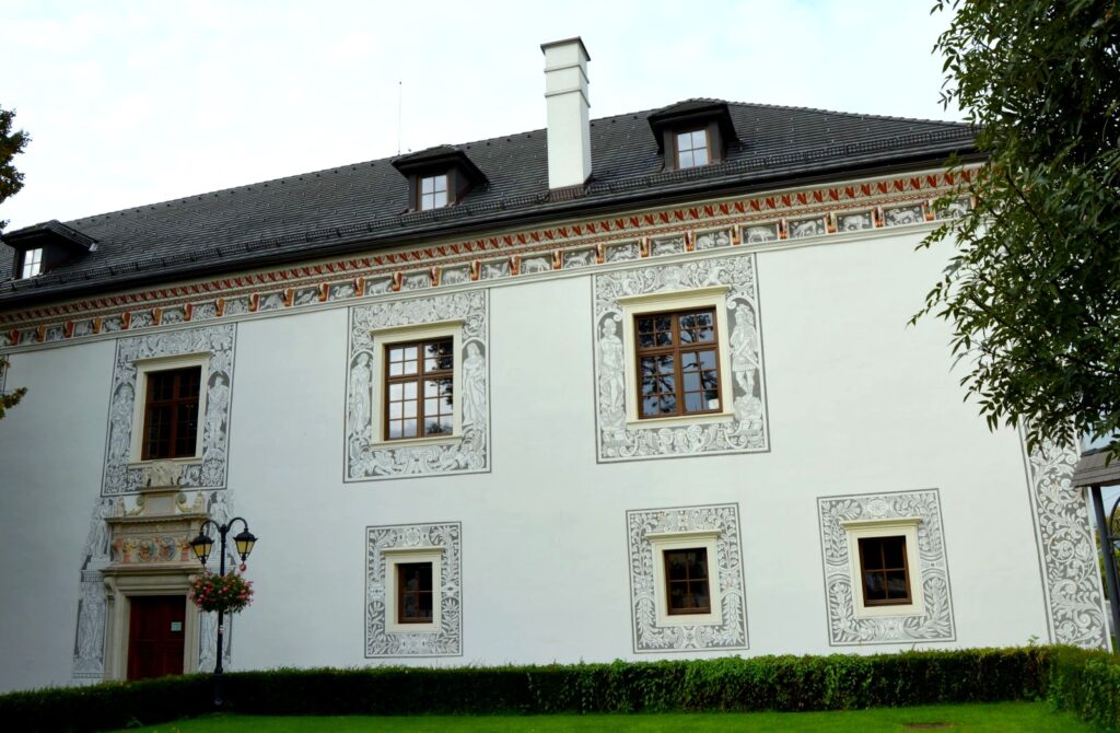 nagybiccse-naszpalota (2)