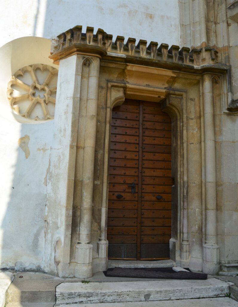 csutortokhely-templom-kapolna-exterier (26)