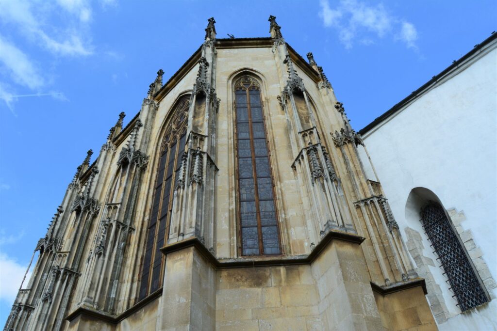 csutortokhely-templom-kapolna-exterier (25)