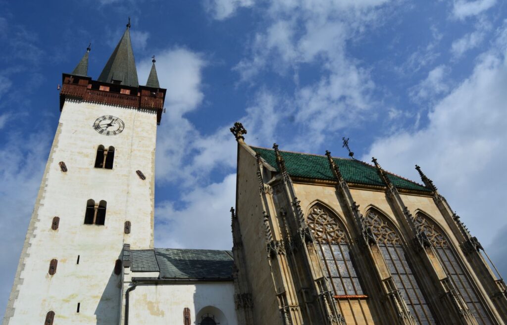 csutortokhely-templom-kapolna-exterier (21)