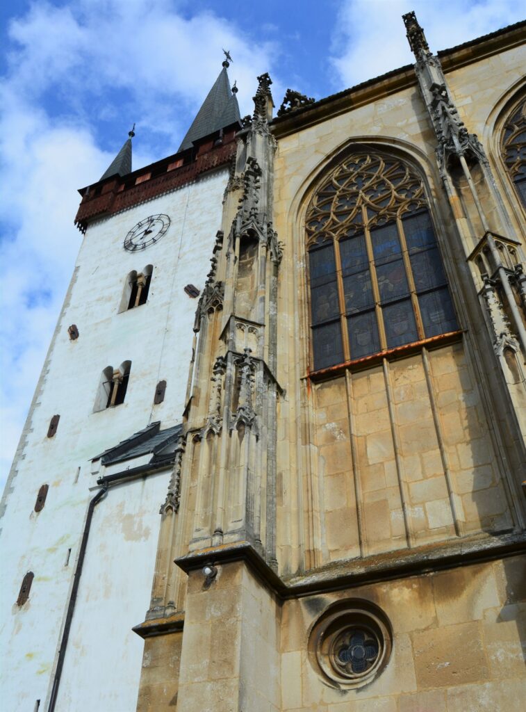 csutortokhely-templom-kapolna-exterier (18)