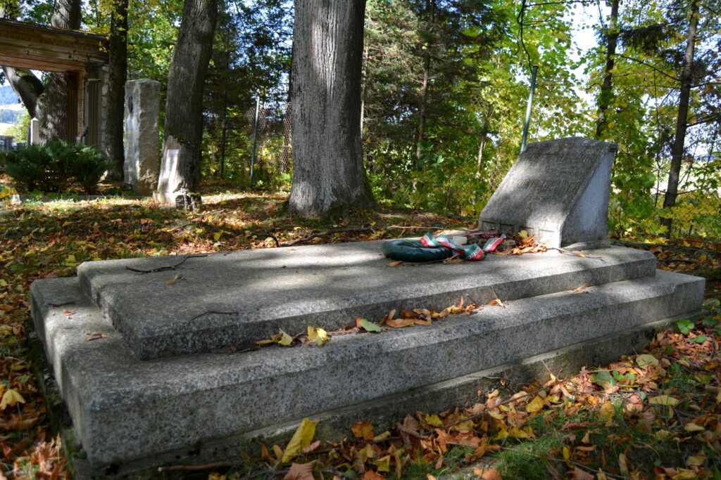 toporc-adele-aubouin-sirja (6)