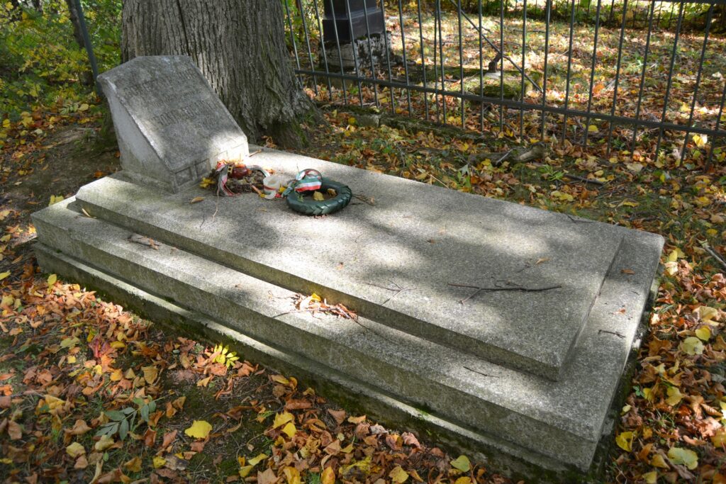 toporc-adele-aubouin-sirja (4)