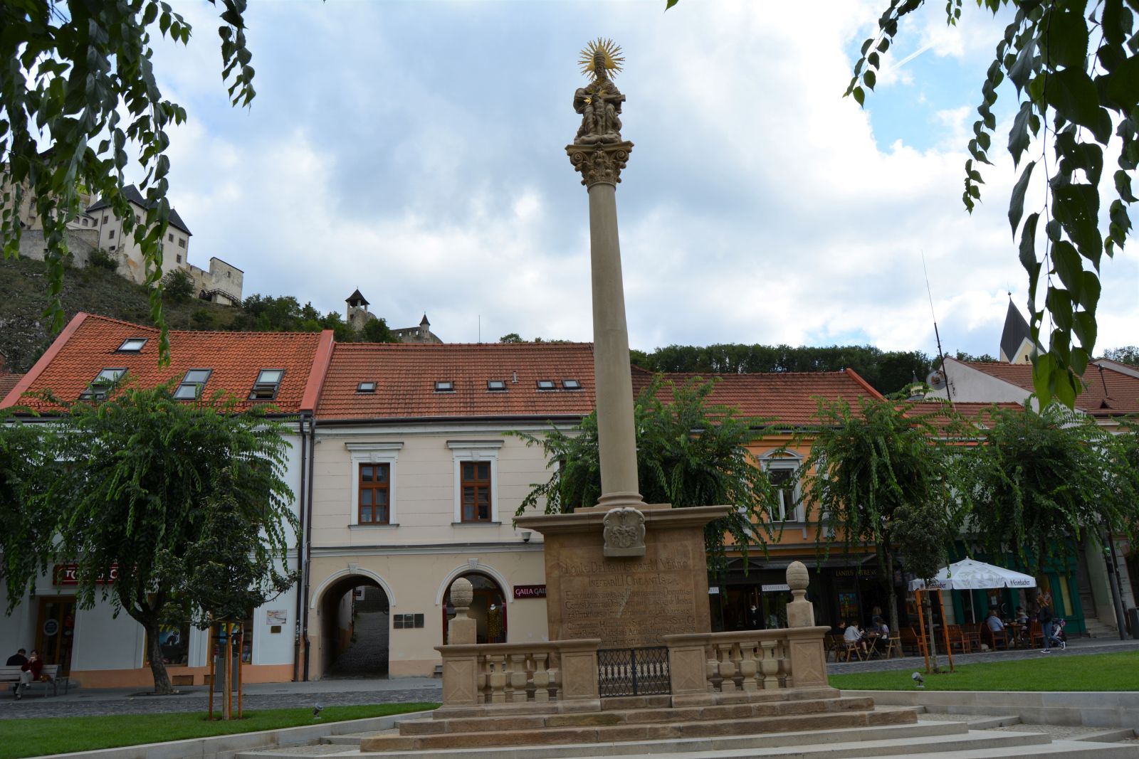 trencsen-pestis-oszlop (1)