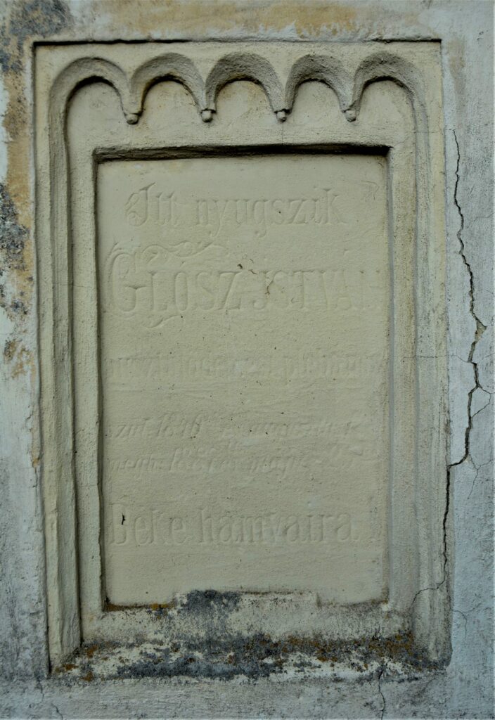 pusztafodemes-glosz-istvan-sirja (5)