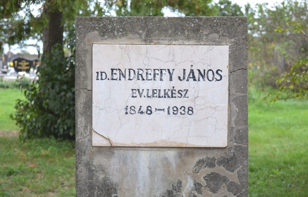 felsoszeli-id-endreffy-janos-sirja (4)