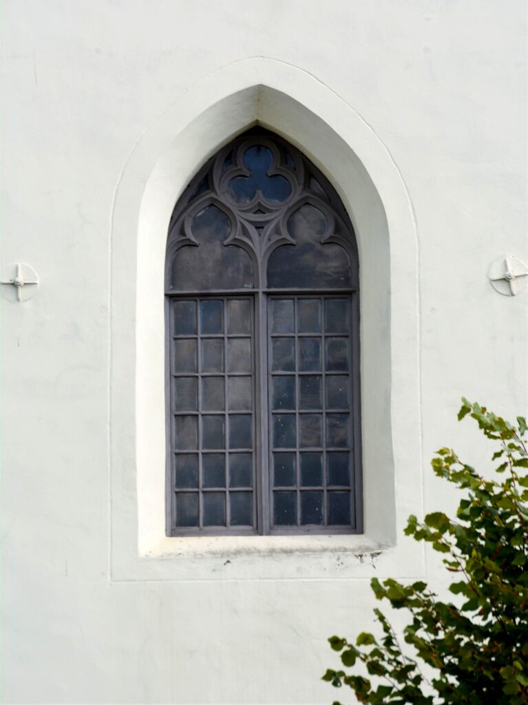 szepesbela-katolikus-templom-haranglab (14)