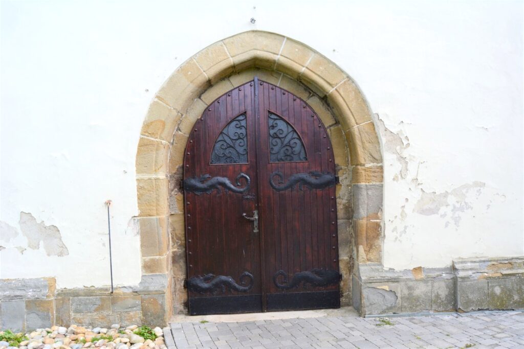 szepesbela-katolikus-templom-haranglab (13)