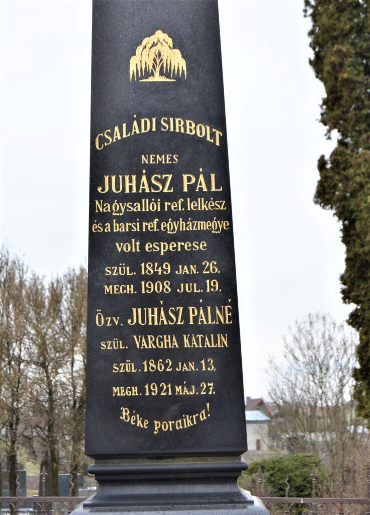 nagysallo-juhasz-csalad-sirja (6)