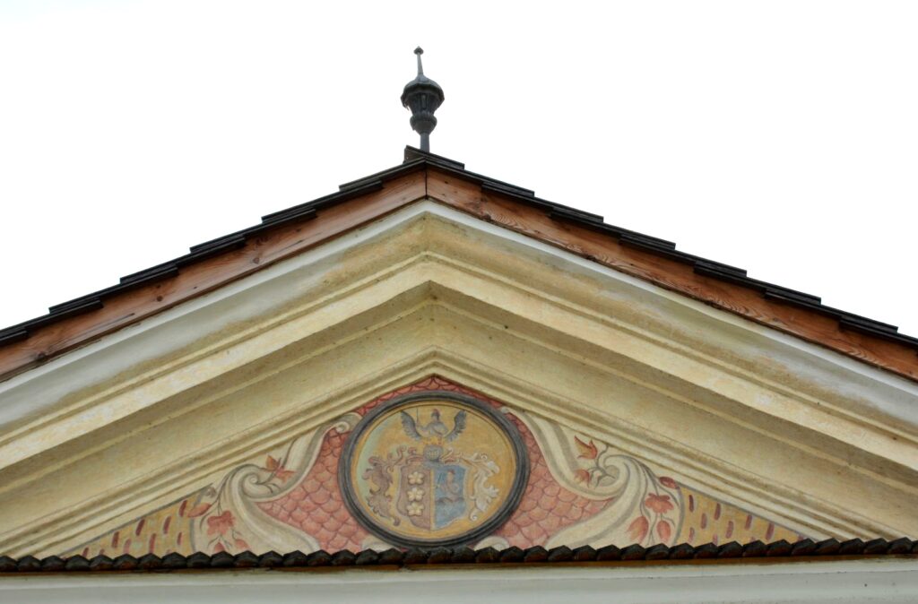 felsokubin-kastely (18)