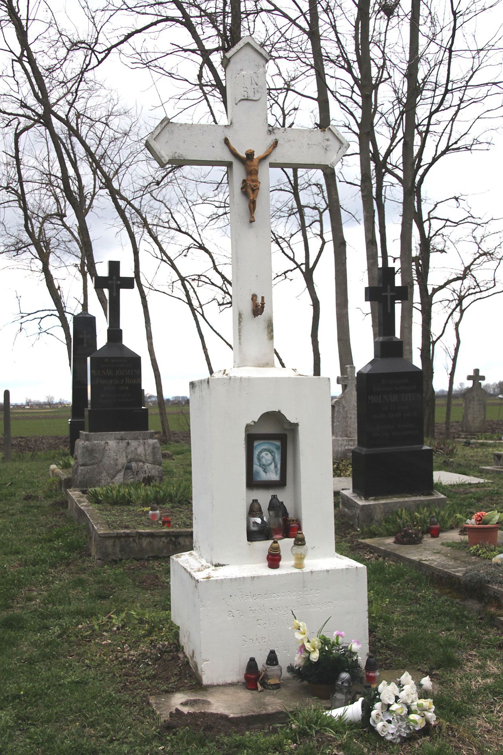 gelle-beketfa-temetoi-nagykereszt (1)