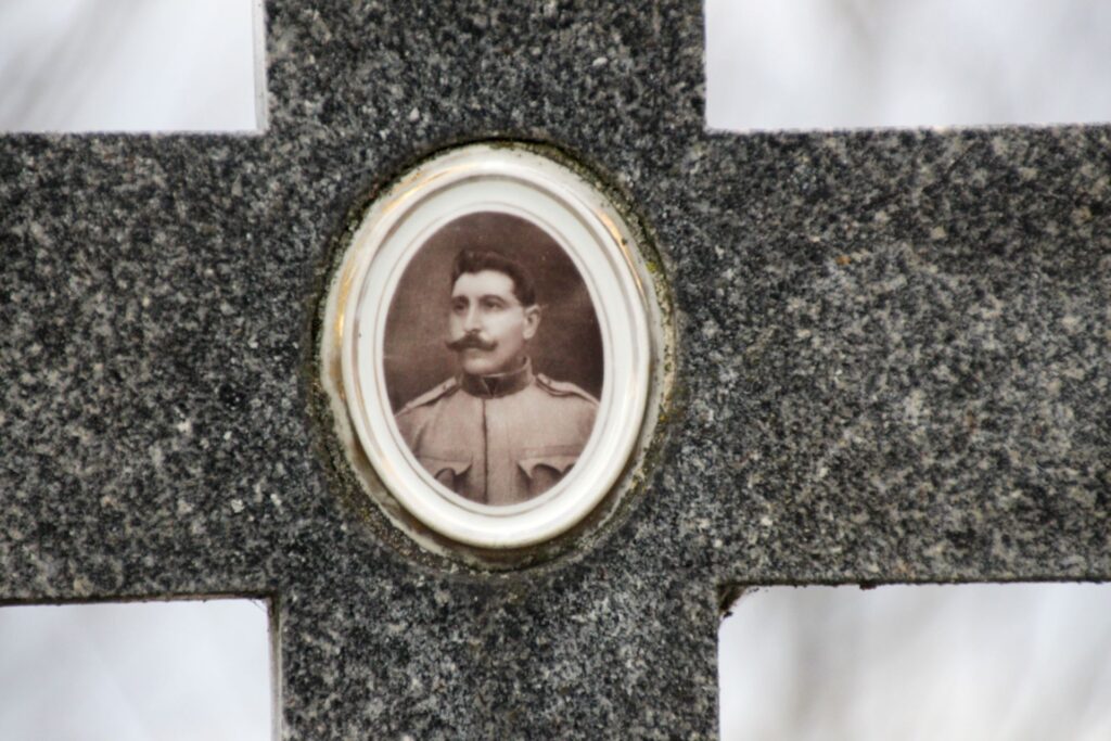 gelle-ogelle-meszaros-gyula-1-vh-sirja (4)